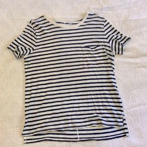 Striped pocket shirt